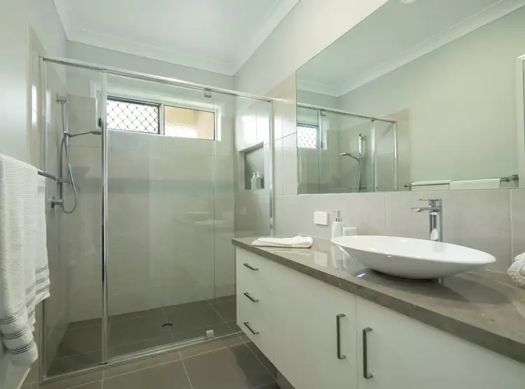 Sixth view of Homely house listing, 2 Fullbrook Avenue, Highfields QLD 4352