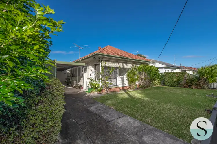 Second view of Homely house listing, 4 Findon Street, Marks Point NSW 2280