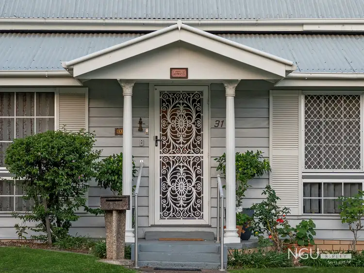 31 Macgregor Street, Woodend QLD 4305