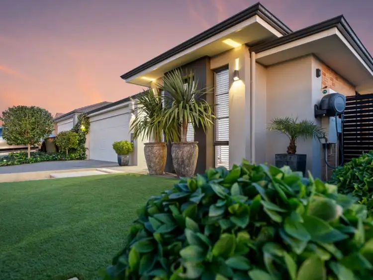 Fifth view of Homely house listing, 39 Leschenault Loop, Banksia Grove WA 6031