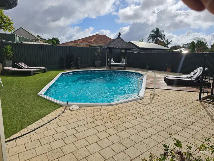 20 Marianne Way, Alexander Heights WA 6064