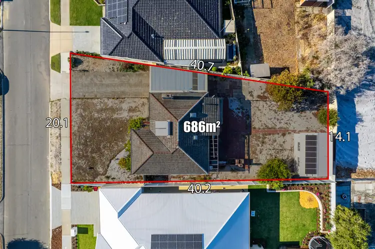 4 Mcmanus Street, Wilson WA 6107
