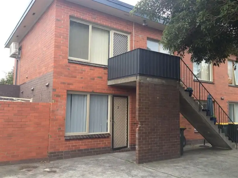 Main view of Homely unit listing, 2/44 Petrie Street, Frankston VIC 3199