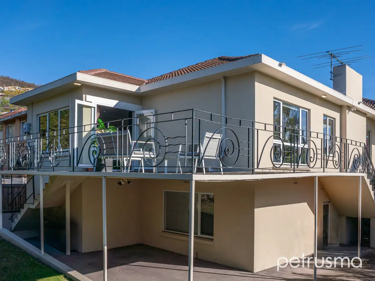 Main view of Homely unit listing, 1/26 Lauramont Avenue, Sandy Bay TAS 7005