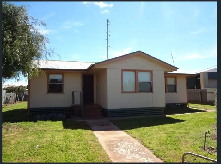 8 Tacoma Street, Port Lincoln SA 5606