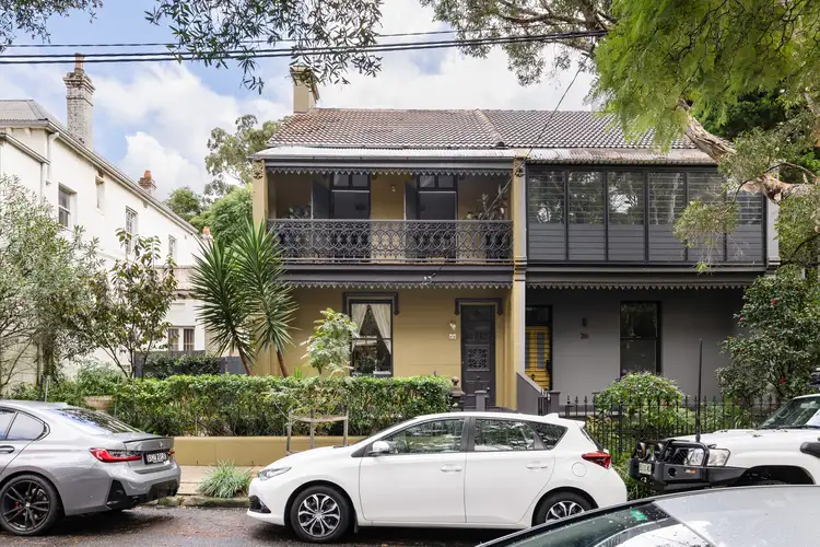 18 Linthorpe Street, Newtown NSW 2042