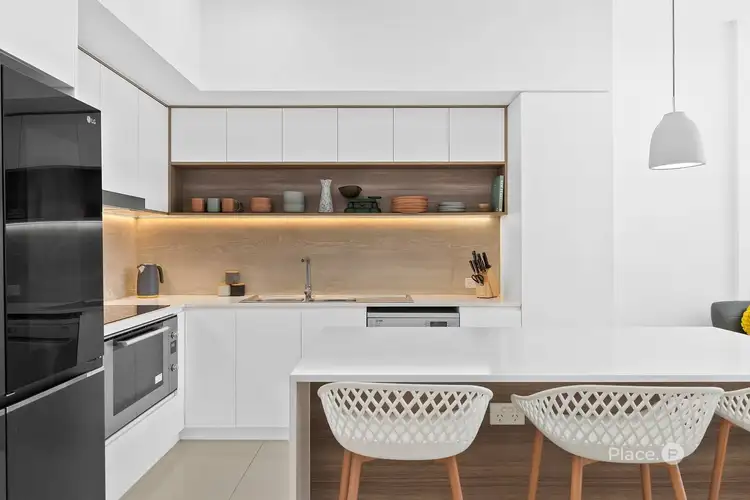 Fifth view of Homely apartment listing, 2/100 Holdsworth Street, Coorparoo QLD 4151