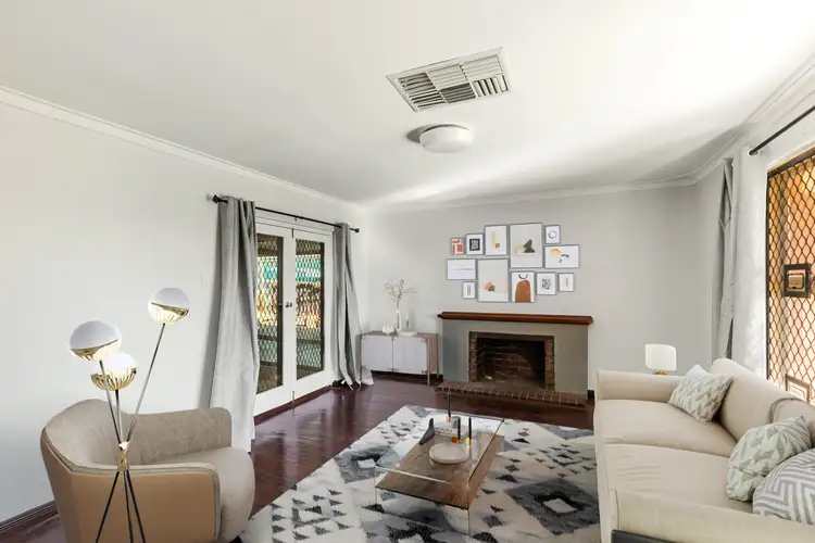 Second view of Homely house listing, 7 Canham Way, Orelia WA 6167