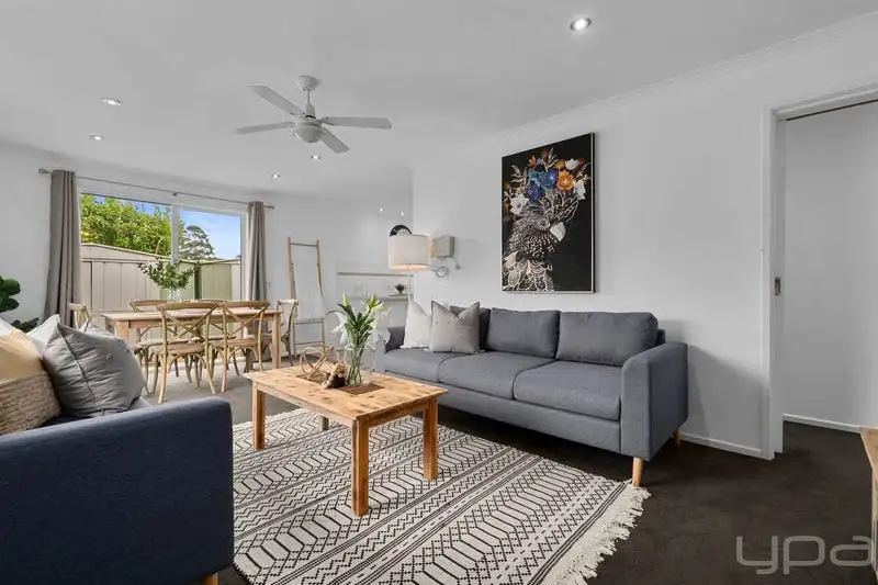 Main view of Homely unit listing, 2/1 Alexandra Street, Melton VIC 3337