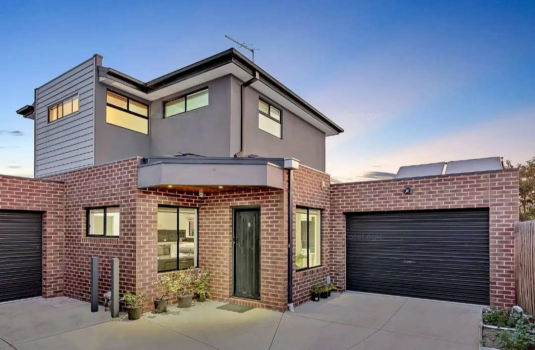 Main view of Homely townhouse listing, 2/52 Ashleigh Crescent, Meadow Heights VIC 3048