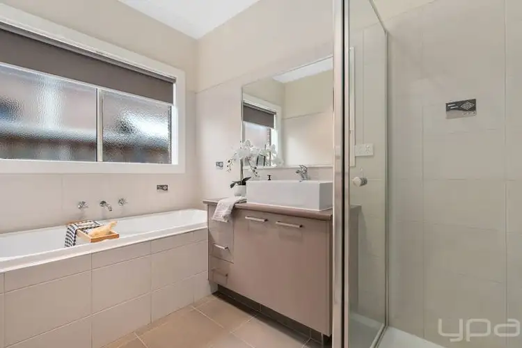 Sixth view of Homely house listing, 4 Acumin Street, Brookfield VIC 3338