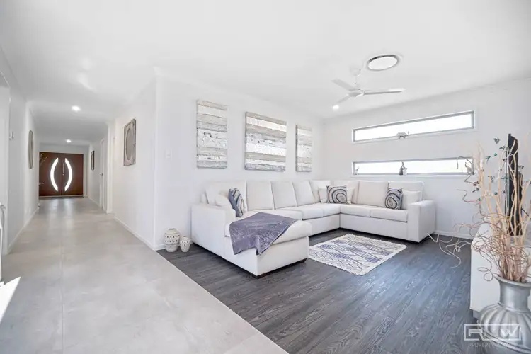Sixth view of Homely house listing, 26 Shoalwater Circuit, Lammermoor QLD 4703