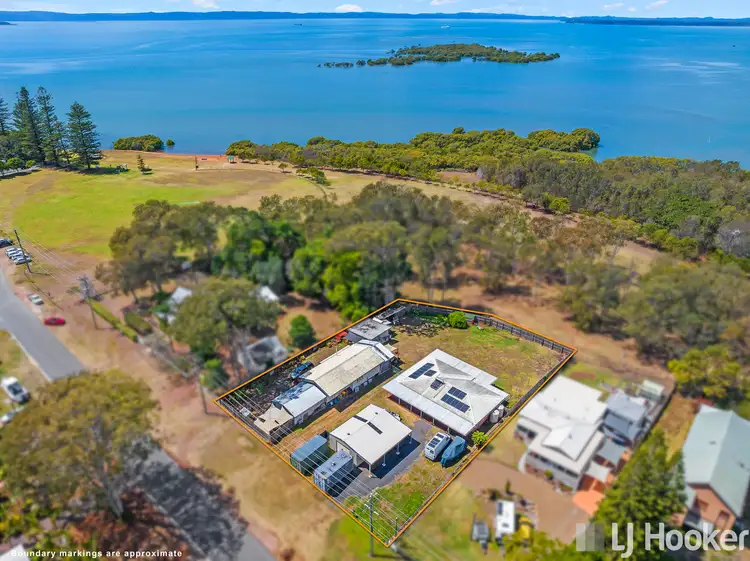 67-69 Shore Street East, Cleveland QLD 4163