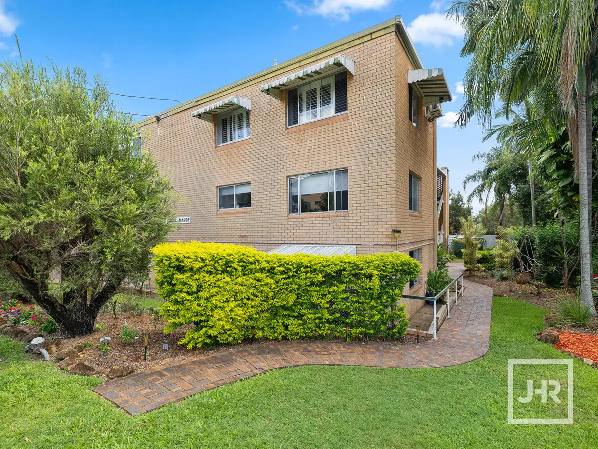 Main view of Homely unit listing, 2/24 Weston Street, Coorparoo QLD 4151