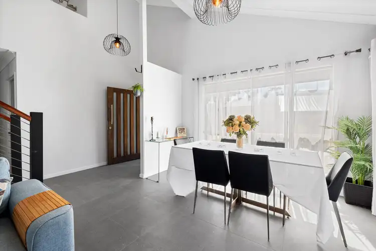 Fifth view of Homely house listing, 2 Noir Court, Thornlands QLD 4164