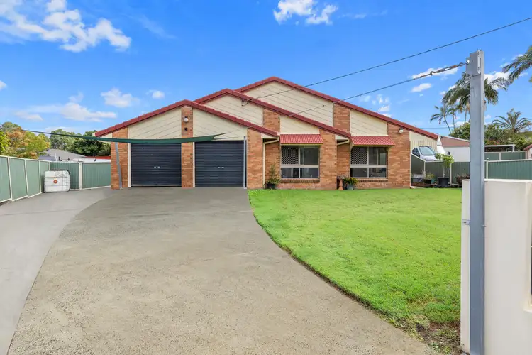 5 Troon Court