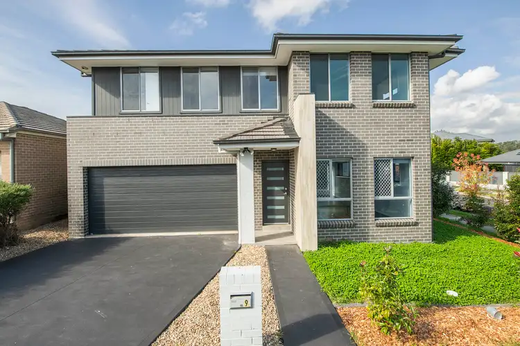 9 & 9a Baronga Street, Jordan Springs NSW 2747