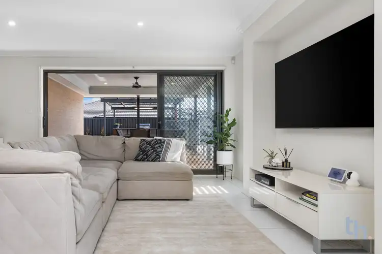 Sixth view of Homely house listing, 18 Boyne Crescent, Cameron Park NSW 2285
