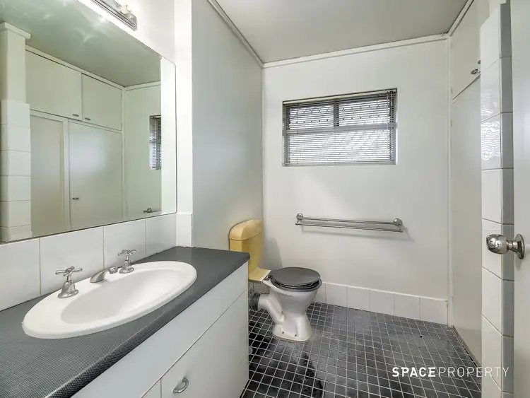 Fifth view of Homely apartment listing, 10-10A/76-78 Gladstone Road, Highgate Hill QLD 4101