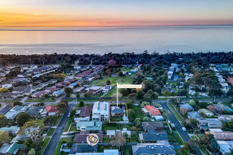 21 Rosemore Road, Rosebud VIC 3939