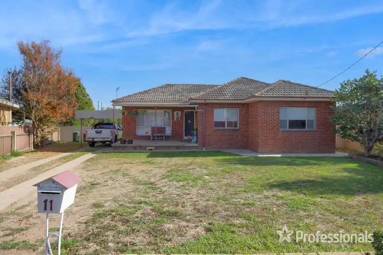Main view of Homely house listing, 11 Bungown Place, Mount Austin NSW 2650