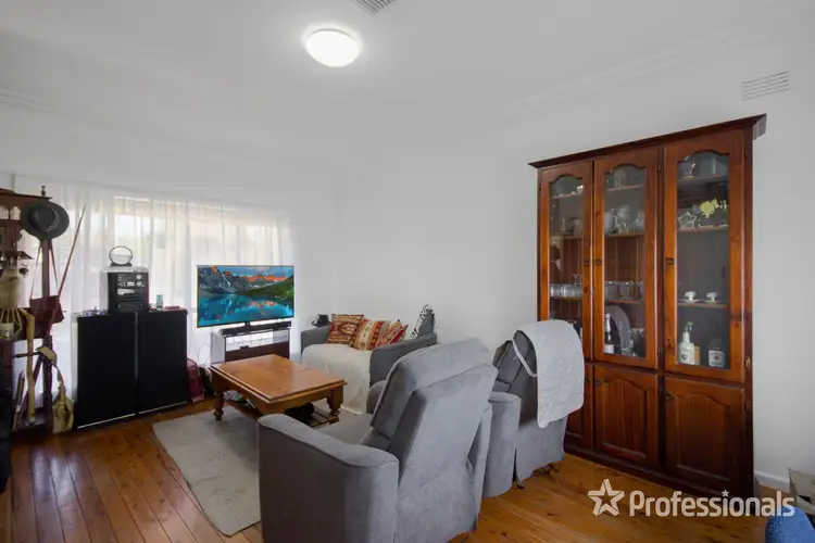 Third view of Homely house listing, 11 Bungown Place, Mount Austin NSW 2650