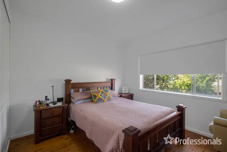 Fifth view of Homely house listing, 11 Bungown Place, Mount Austin NSW 2650