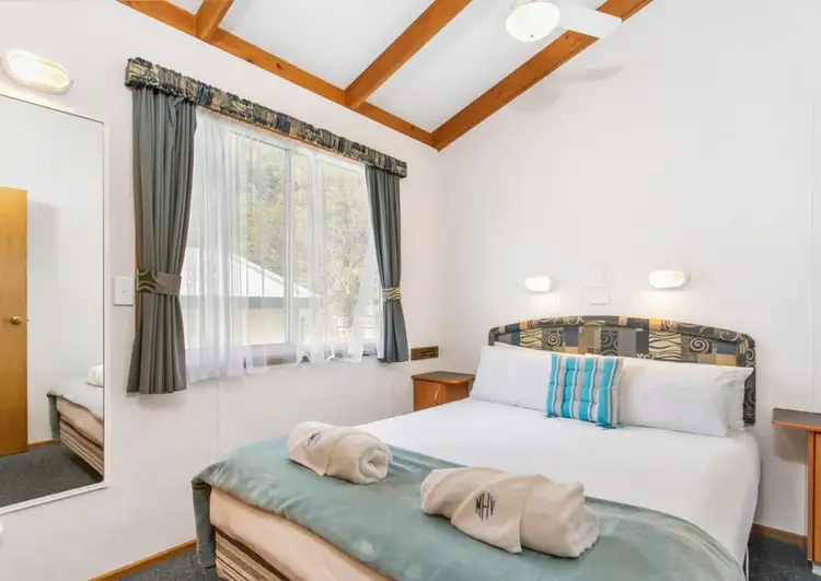 Sixth view of Homely unit listing, 25/1 Mairburn Road, Metung VIC 3904