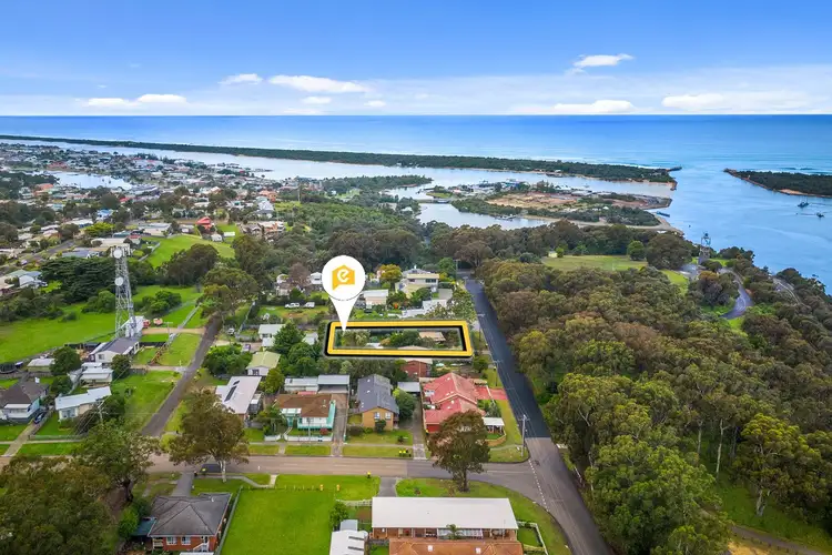 19 Lookout Road, Kalimna VIC 3909