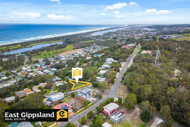 31 McRae Street, Lakes Entrance VIC 3909