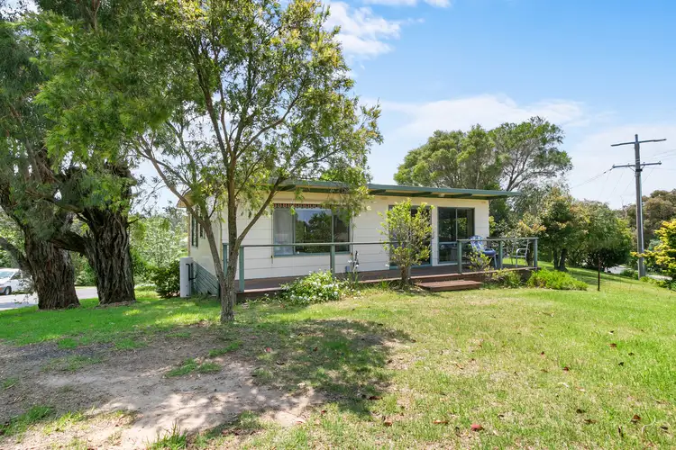 5 Lake Grove, Metung VIC 3904