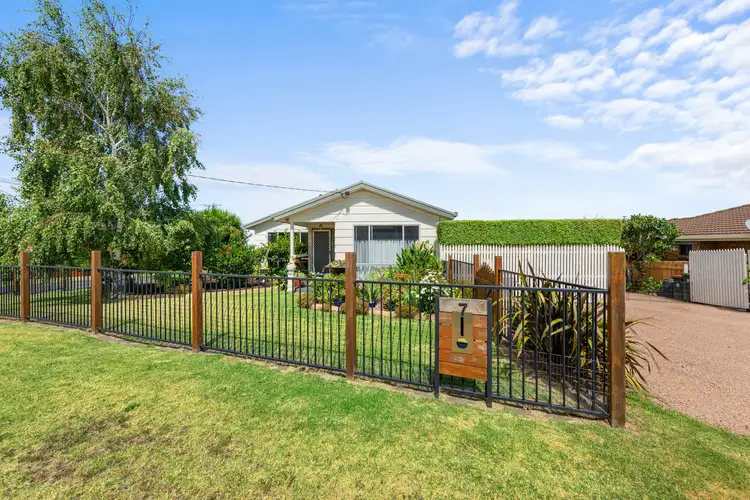 Main view of Homely house listing, 7 Bronsdon Street, Lakes Entrance VIC 3909