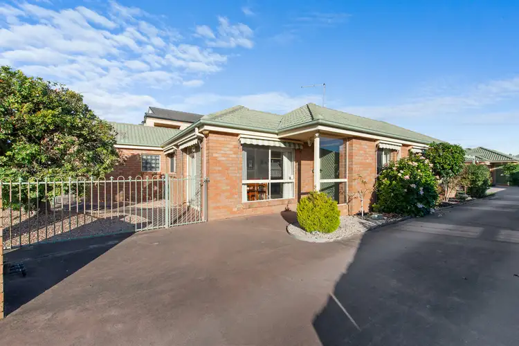 Main view of Homely unit listing, 1/64 Roadknight Street, Lakes Entrance VIC 3909