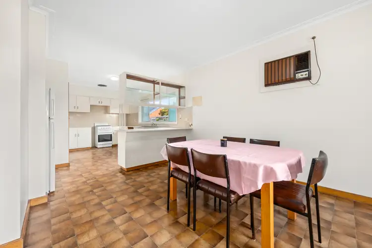 Fifth view of Homely house listing, 186 Macarthur Street, Sale VIC 3850