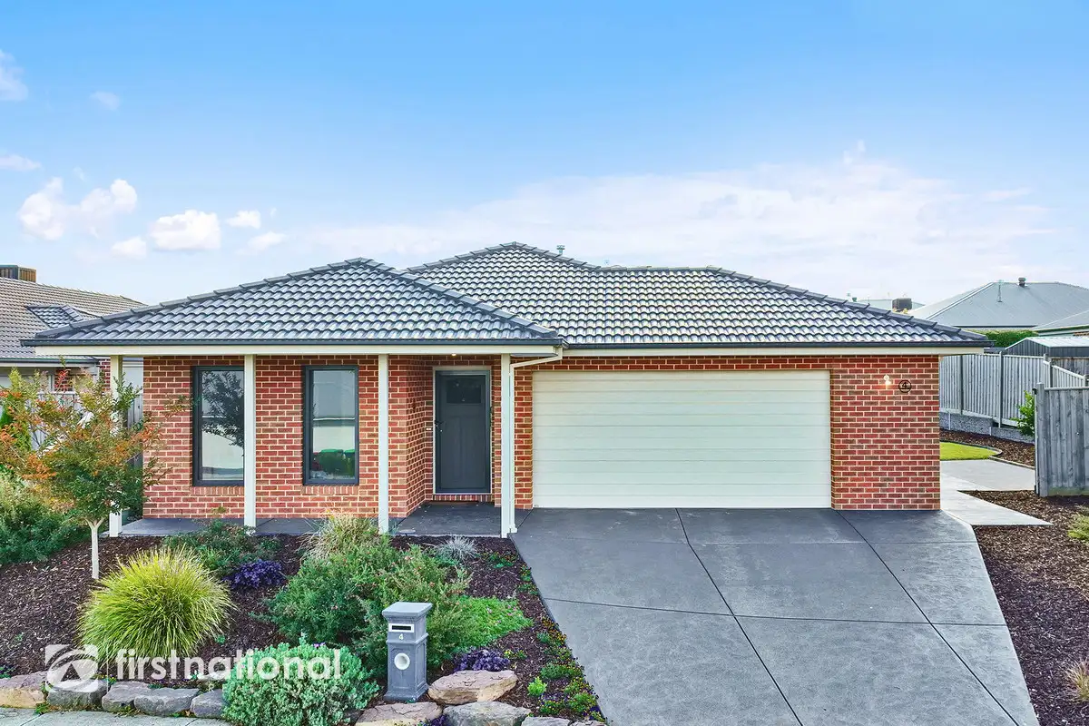 Main view of Homely house listing, 4 Redleaf Avenue, Warragul VIC 3820