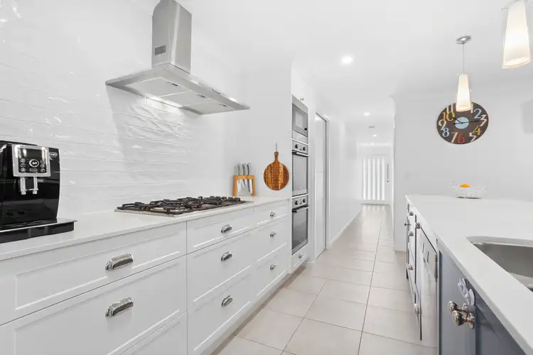 Second view of Homely house listing, 7 Sea Salt Drive, Lammermoor QLD 4703