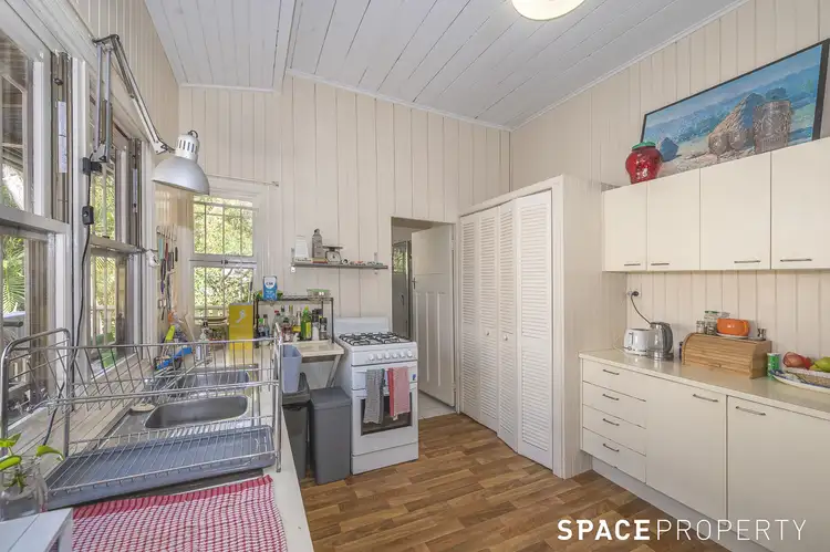 Fifth view of Homely house listing, 136 - 138 Fortescue Street, Spring Hill QLD 4000
