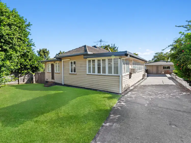 8A Pommer Street, Brassall QLD 4305