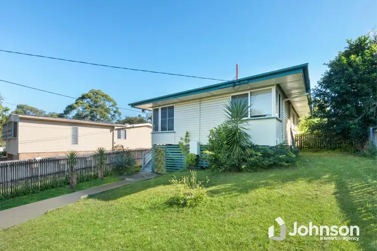 100 Farrant Street, Stafford Heights QLD 4053