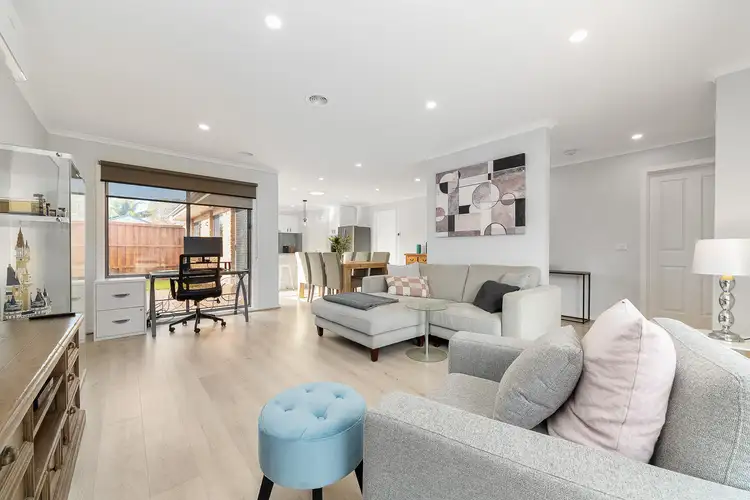 1/13 Quarrion Drive, Carrum Downs VIC 3201