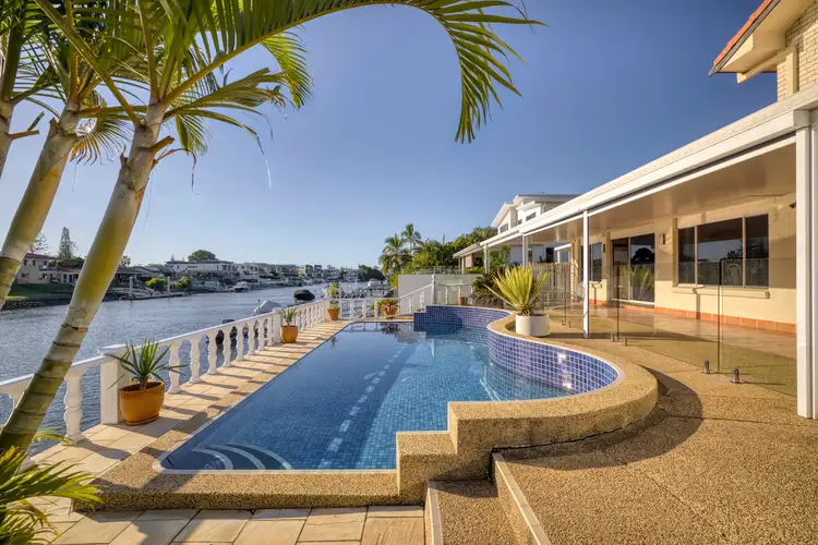 29 Allambi Avenue, Broadbeach Waters QLD 4218