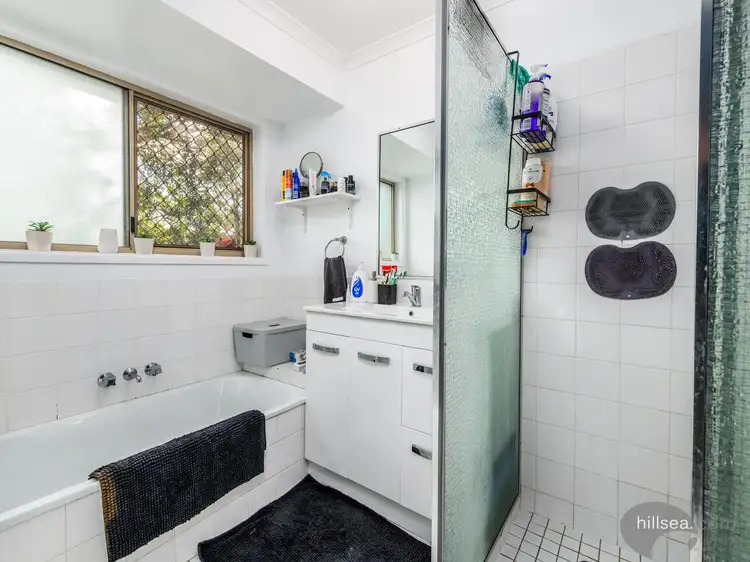 Sixth view of Homely semi-detached listing, 2/12 Cassandra Crescent, Labrador QLD 4215