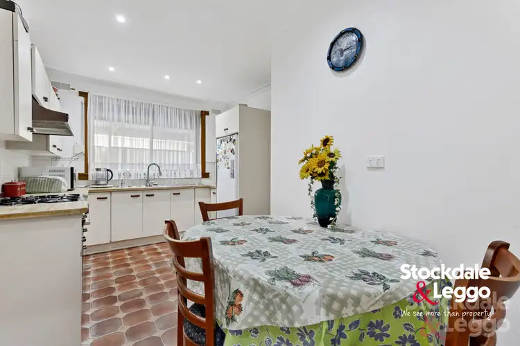Fourth view of Homely house listing, 18 Gish Court, Hadfield VIC 3046