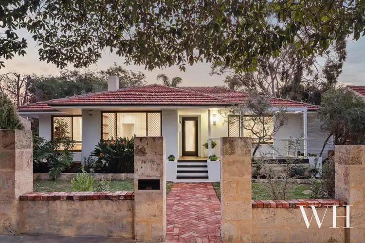 39 Bromley Road, Hilton WA 6163