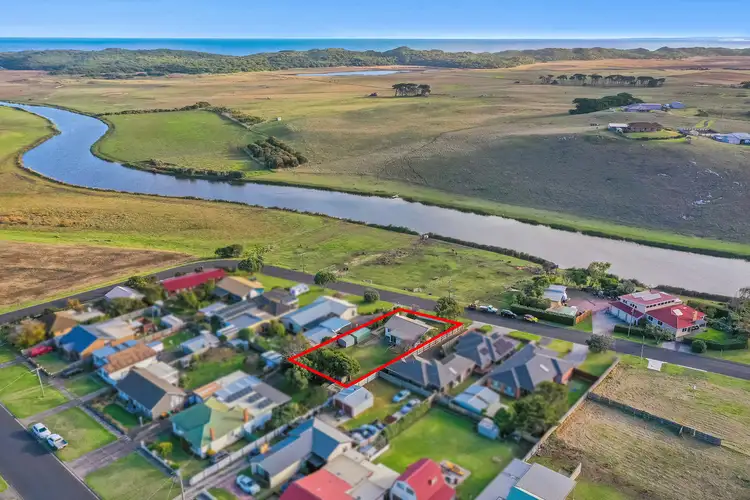28 The Esplanade, Dennington VIC 3280