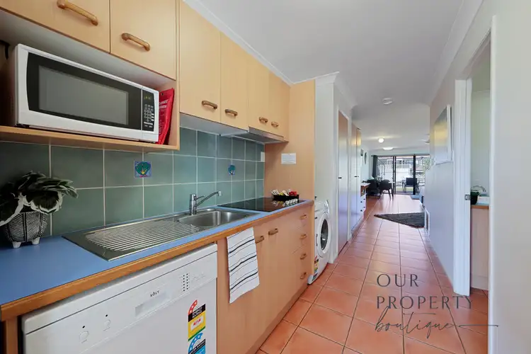 Fifth view of Homely house listing, 21/1 Pebble Beach Drive, Coral Cove QLD 4670