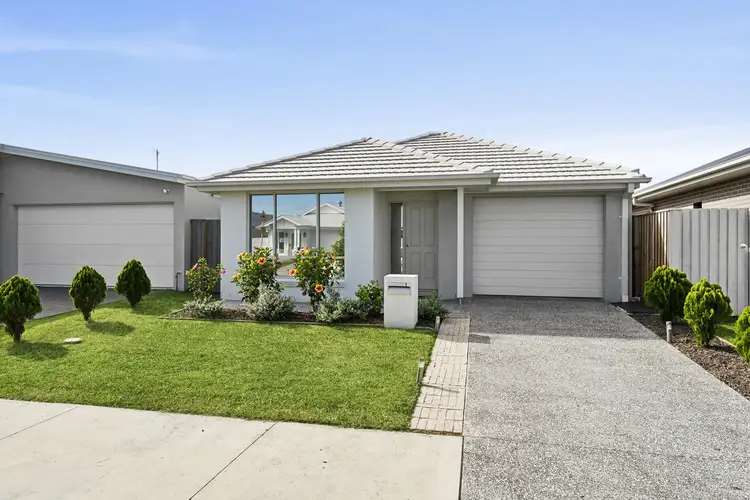 17 Jade Road, Palmview QLD 4553