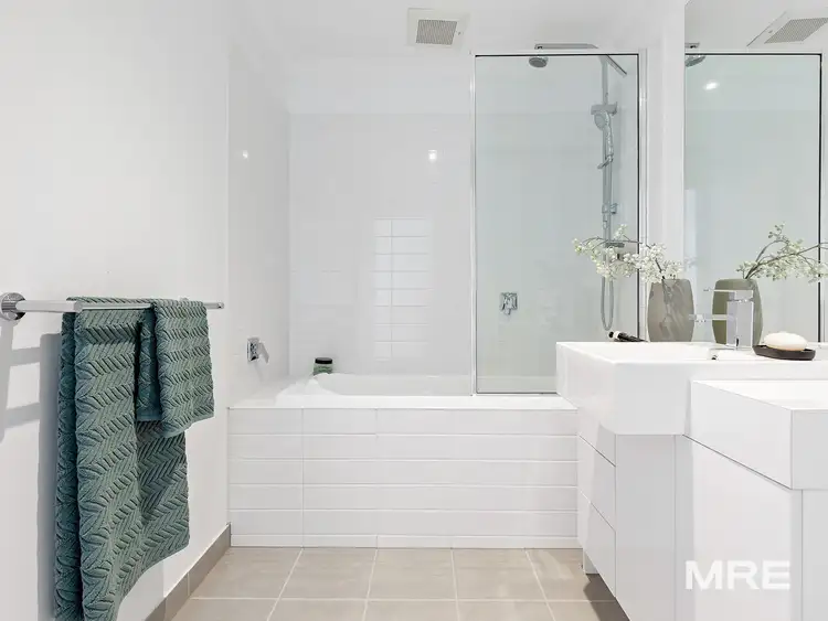 Fifth view of Homely townhouse listing, 37 Crefden Street, Maidstone VIC 3012
