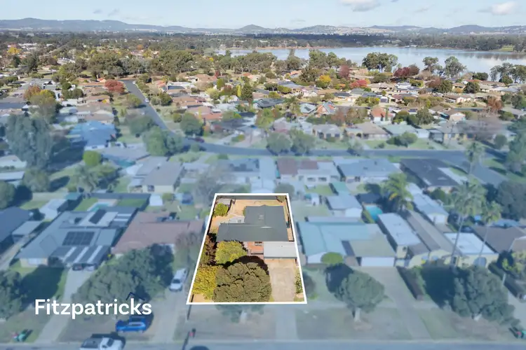 474 Lake Albert Road, Lake Albert NSW 2650