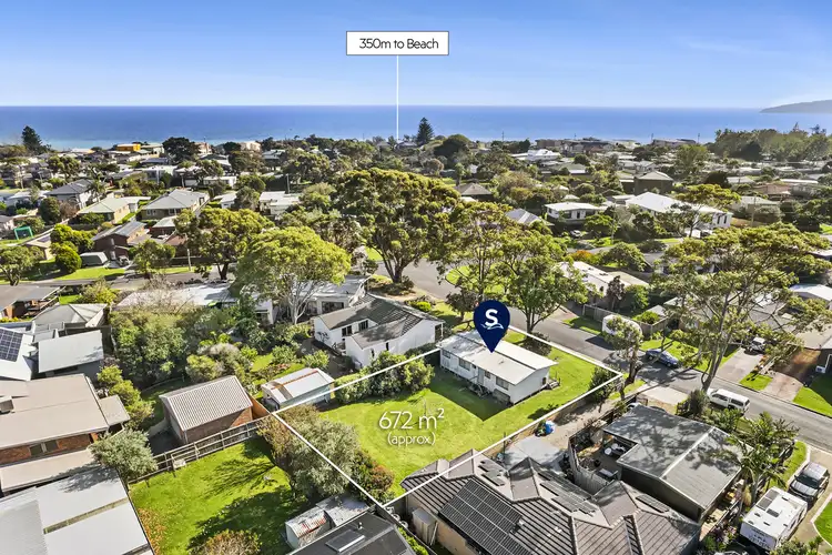 4 Dale Avenue, Safety Beach VIC 3936